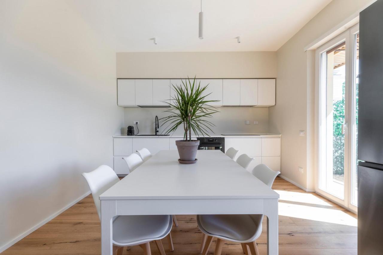 La Dolce Vita - Sunny Penthouse Trastevere Station 100Sqm Рим Екстериор снимка