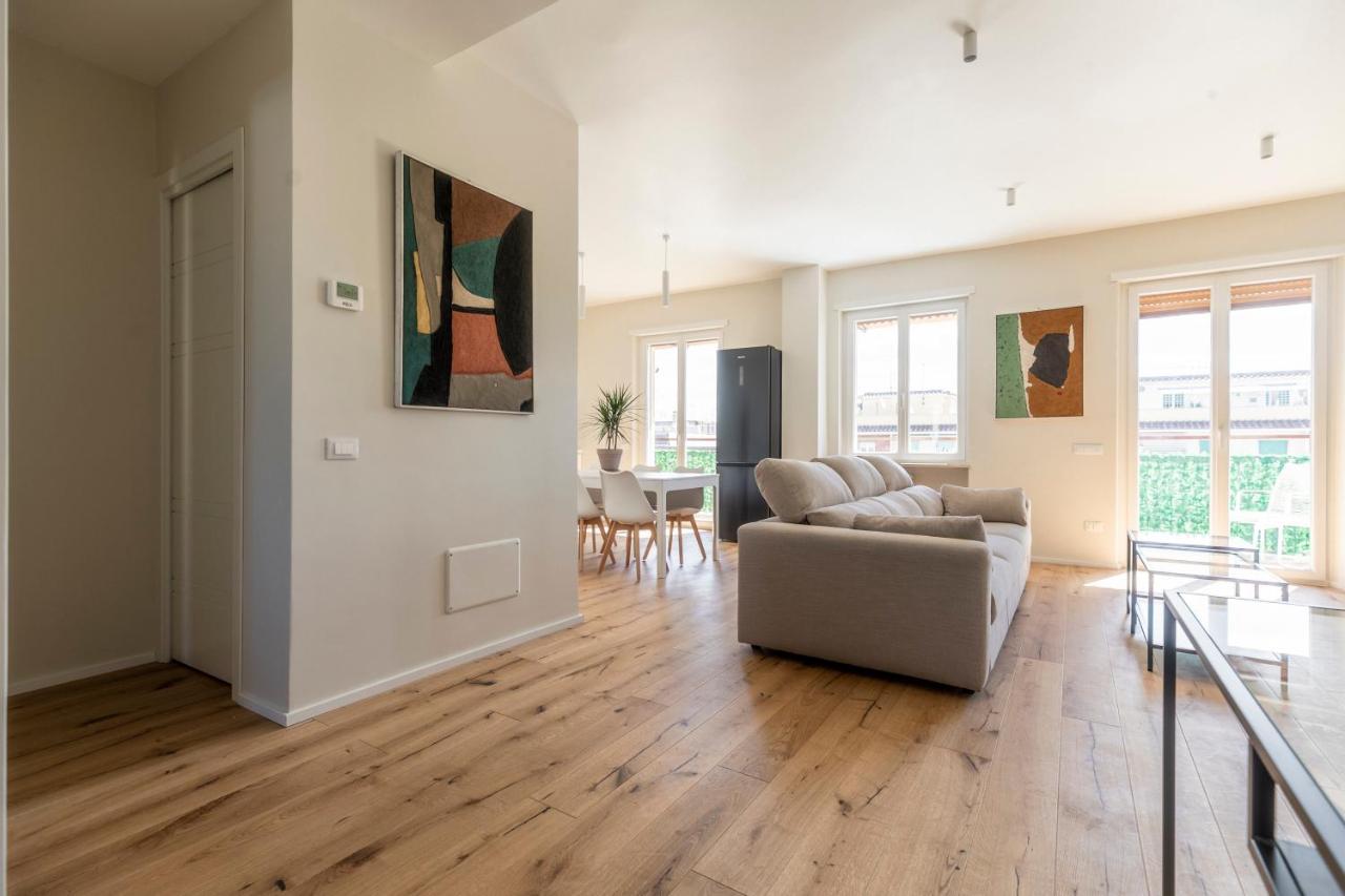 La Dolce Vita - Sunny Penthouse Trastevere Station 100Sqm Рим Екстериор снимка