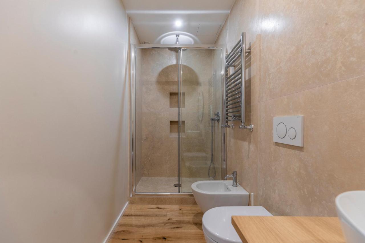 La Dolce Vita - Sunny Penthouse Trastevere Station 100Sqm Рим Екстериор снимка