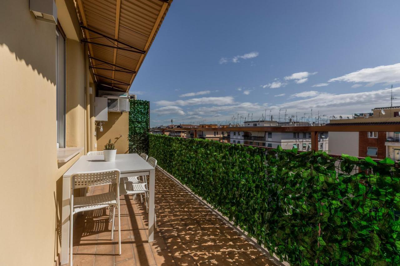 La Dolce Vita - Sunny Penthouse Trastevere Station 100Sqm Рим Екстериор снимка