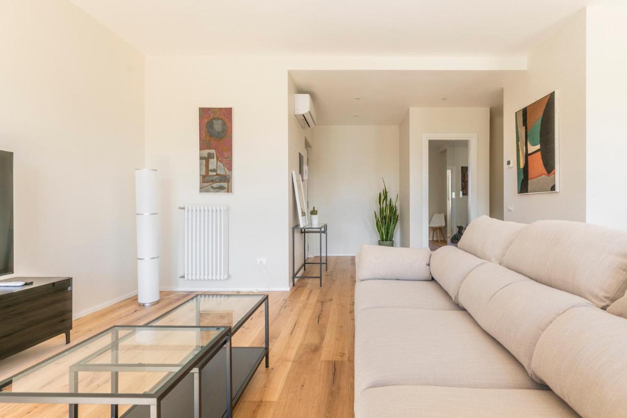 La Dolce Vita - Sunny Penthouse Trastevere Station 100Sqm Рим Екстериор снимка